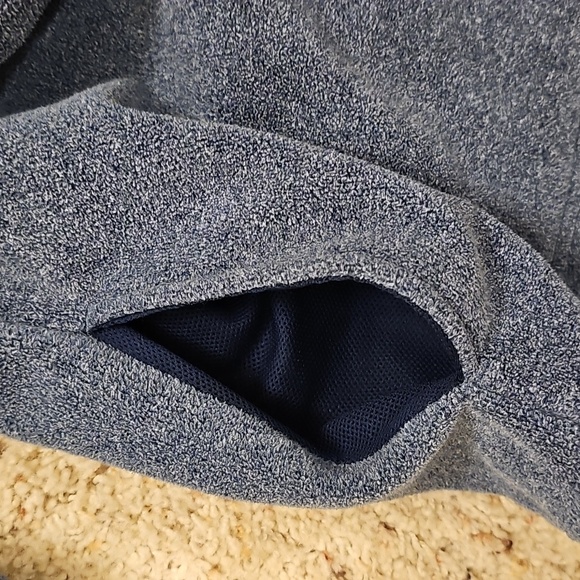 Nike Women's Pullover with Mock Neck - Picture 8 of 10